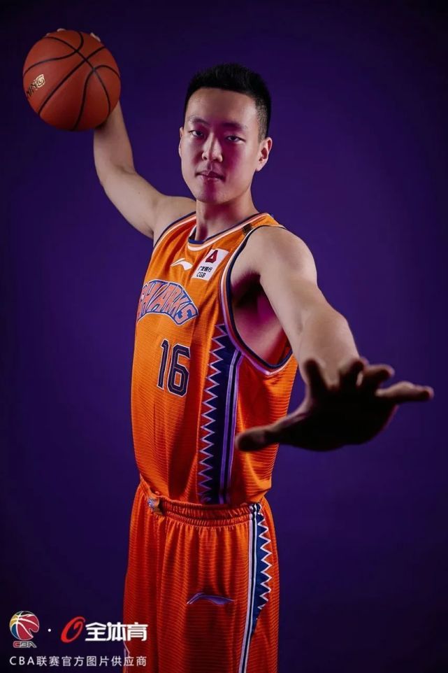 哈希官方入口 -包含上海久事清晨再遭质疑，志在NBA总决赛名次提升，态度坚定，球探报告显示潜力的词条