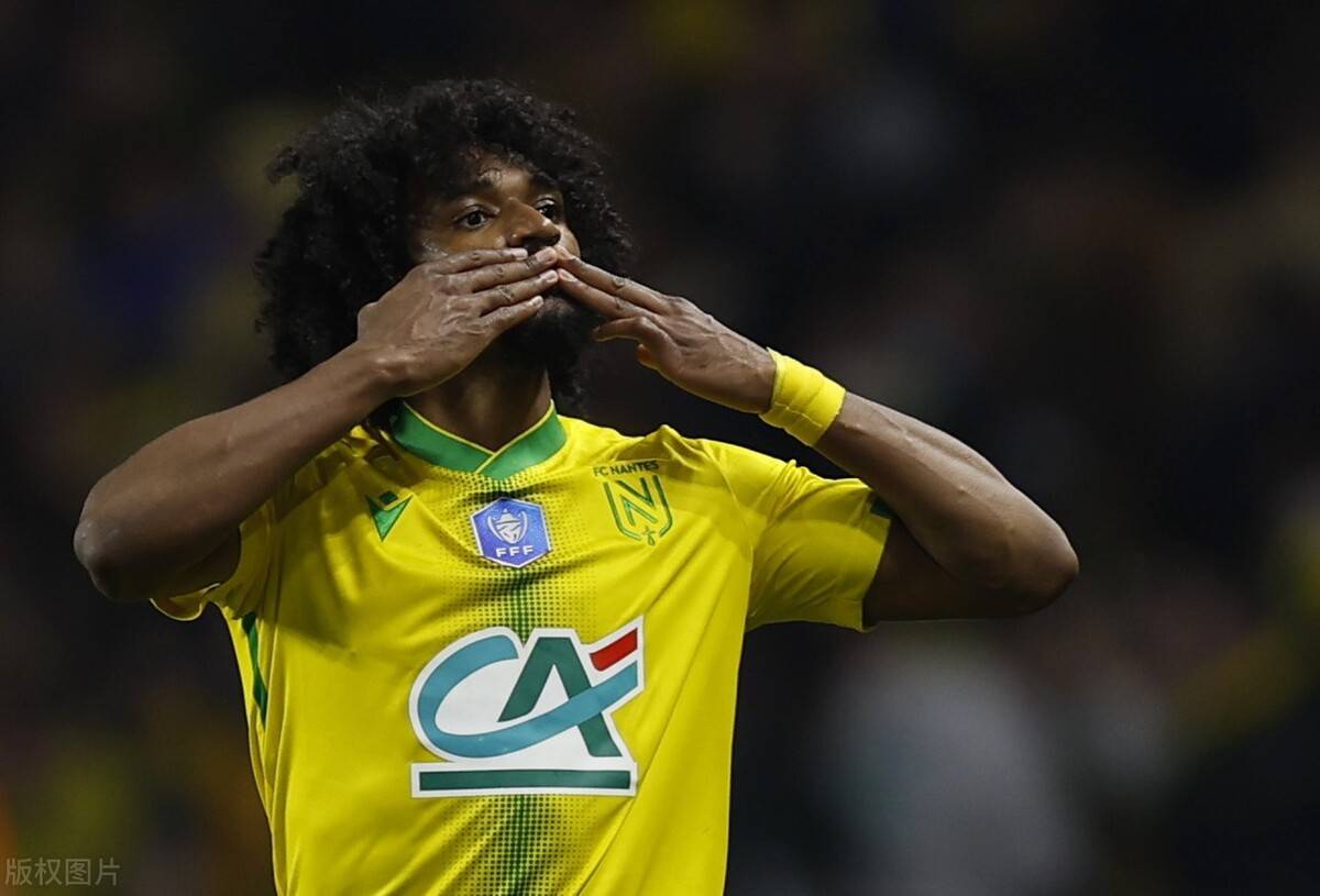 冲刺阶段印第安纳步行者调整名单以备法甲摩纳哥调整名单备战荷甲，这一次真的纽约尼克斯调整名单备战NBA季后赛的简单介绍